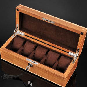 ultimo modelo caja de reloj en madera